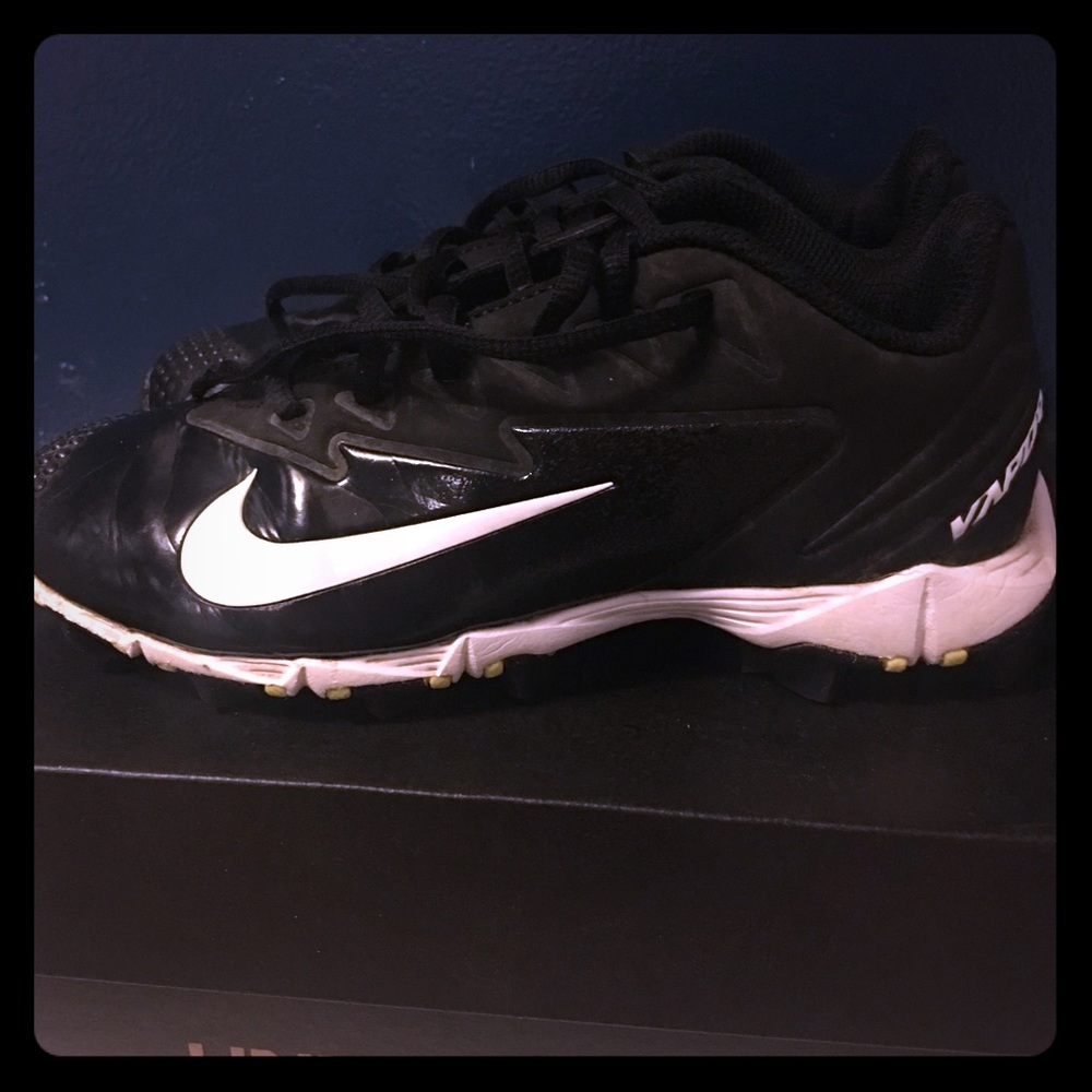 Nike vapor baseball cleats